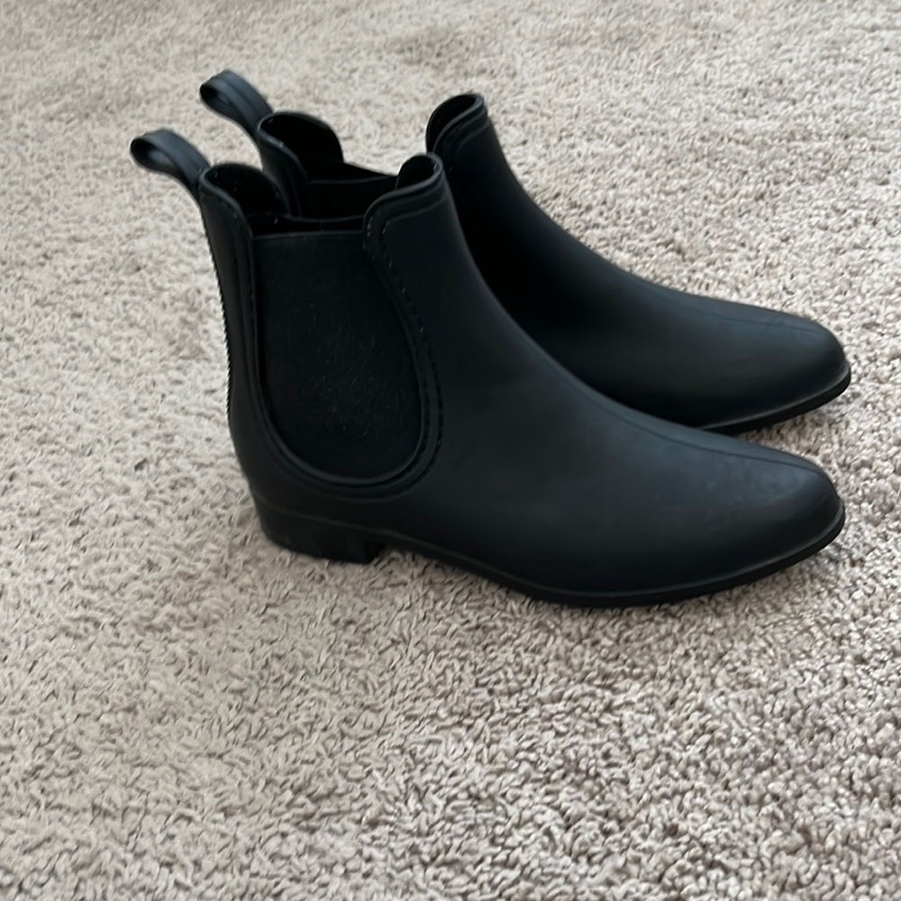 Havana black rain boots